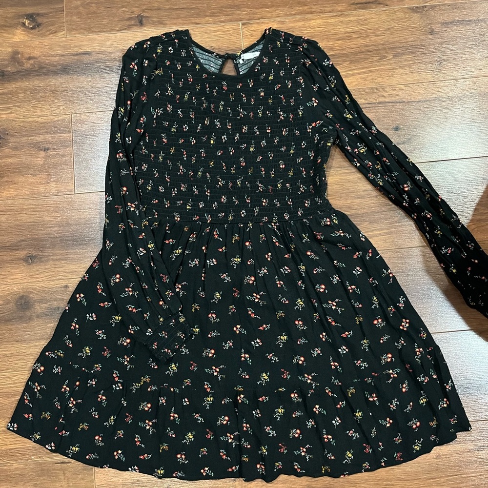 American Eagle Outfitters Black and White Bishop Sleeve Sundress